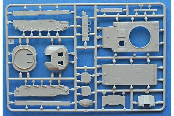 AMX-13 DCA (ACE 72447) 1/72