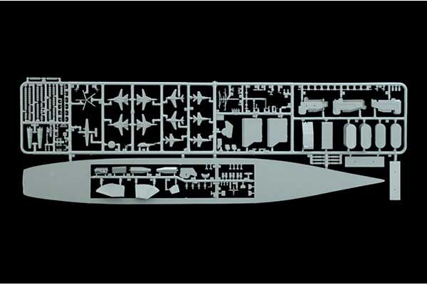 U.S.S. CARL VINSON CVN-70 (1999) (ITALERI 5506) 1/720