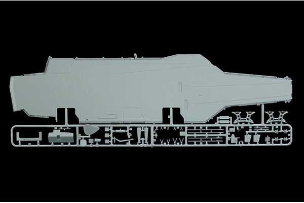 U.S.S. CARL VINSON CVN-70 (1999) (ITALERI 5506) 1/720