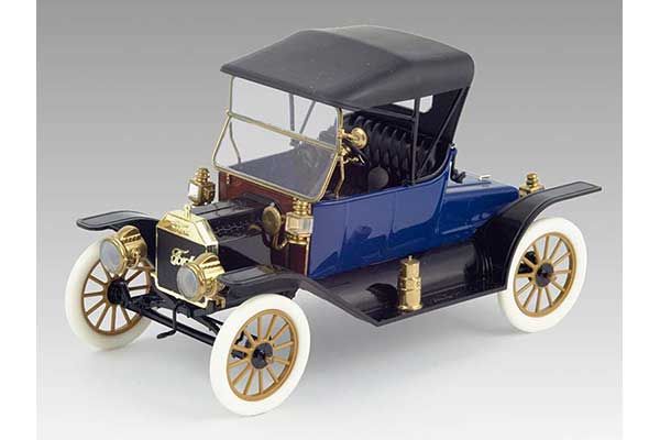 Ford Model T 1913 Roadster  (ICM 24001) 1/24