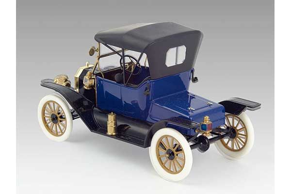 Ford Model T 1913 Roadster  (ICM 24001) 1/24