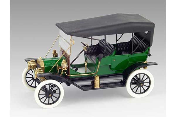 Model T 1911 Touring (ICM 24002) 1/24