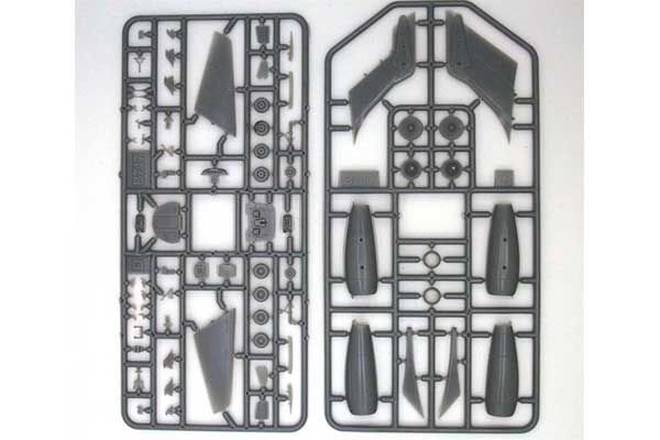 Boeing  B717 (Eastern Express 144124) 1/144