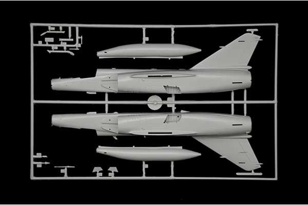 Bye-Bye Mirage F1 (ITALERI 2790) 1/48