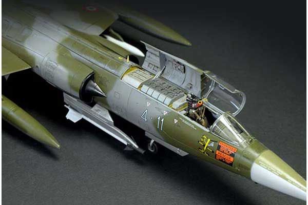 F-104 G/S Starfighter (ITALERI 2502) 1/32