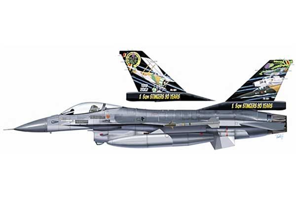 F-16 A / ADV (ITALERI 2694) 1/48