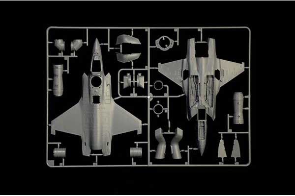 F-35 B Lightning II STOVL version (ITALERI 1425) 1/72