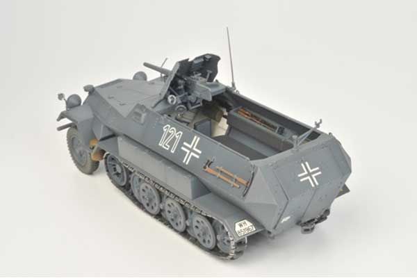 «Ханомаг» Sd.Kfz. 251/10AUSF B C 37-мм орудием (Zvezda 3588) 1/35