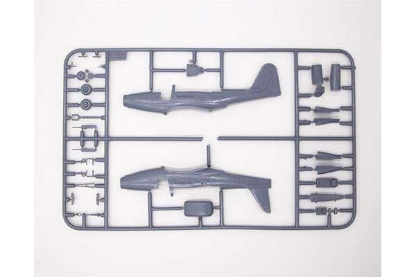 Истребитель Bell P-63А Kingcobra (Eastern Express 72140) 1/72