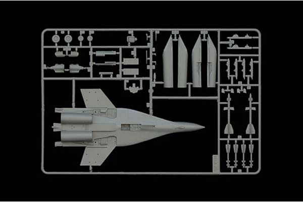 MиГ-29 FULCRUM (ITALERI 0184) 1/72