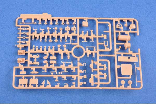 Sturmpanzer IV  (Hobby Boss 80135)