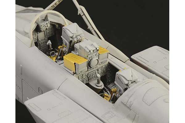 Tornado GR. 4 (ITALERI 2513) 1/32