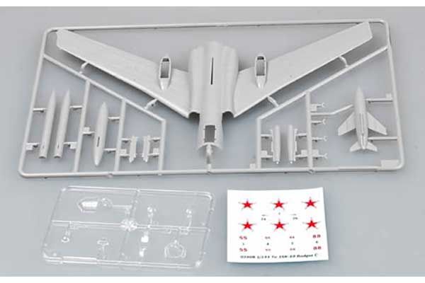 Ту-16к-10 Badger C (Trumpeter 03908) 1/144