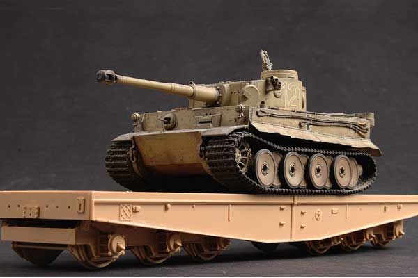 Schwere Plattformwagen Type SSyms 80 (TRUMPETER 00221) 1/35