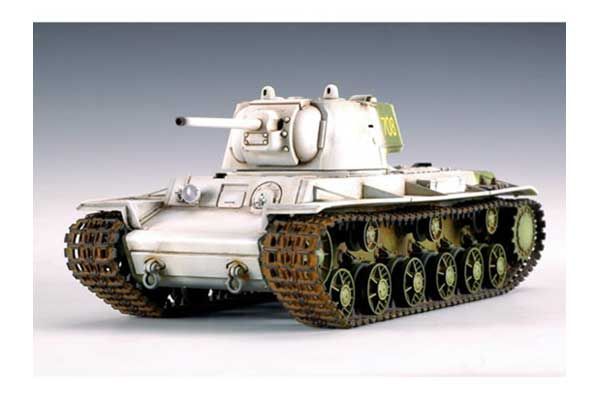 КВ-1 модель 1942 тяжелый танк с литой башней (TRUMPETER 00359) 1/35