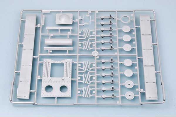 Pz.Kpfm KV-2 754(r) Tank (Trumpeter 00367) 1/35