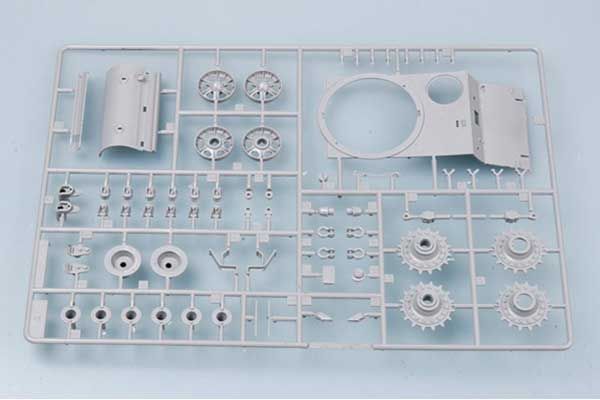 Pz.Kpfm KV-2 754(r) Tank (Trumpeter 00367) 1/35