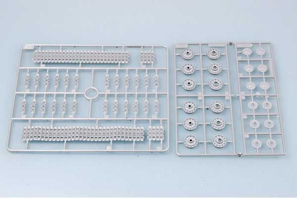 Pz.Kpfm KV-2 754(r) Tank (Trumpeter 00367) 1/35