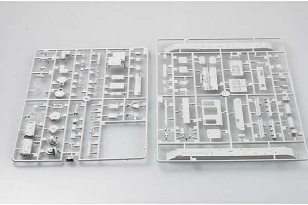 Bergepanzer IV Recovery Vehicle (Trumpeter 00389) 1/35