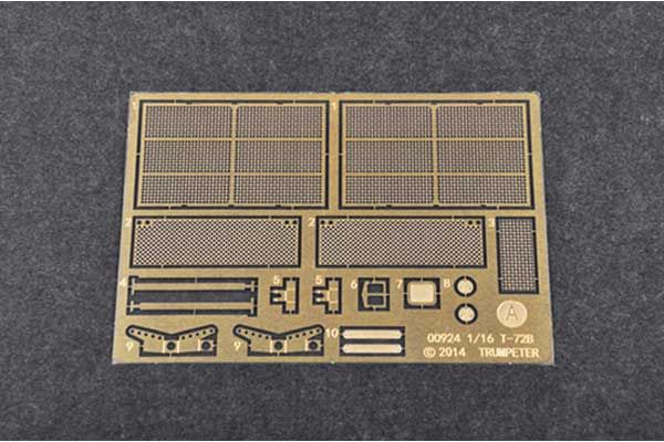Т-72Б МБТ (Trumpeter 00924) 1/16
