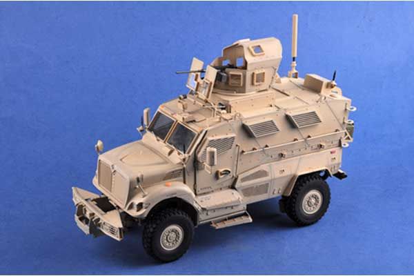 US MaxxPro MRAP (Trumpeter 00931) 1/16