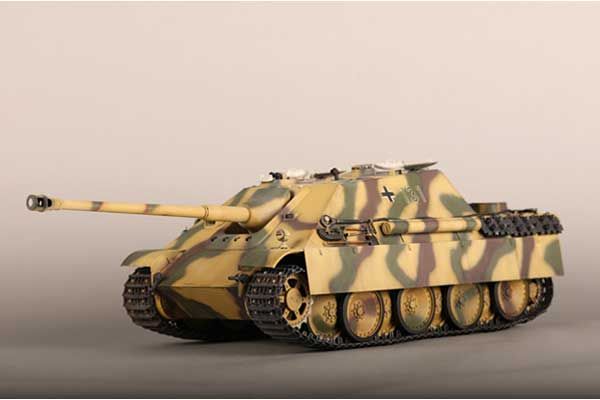 Sd.Kfz 173 Jagdpanther пізньої версії (Trumpeter 00935) 1/16