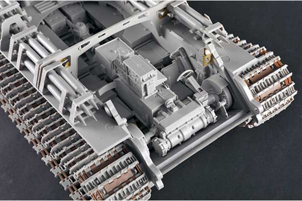 Pz.Kpfw.VI Sd.Kfz.182 Tiger II (Porsche раннего производства Fgst.Nr.280009) (Trumpeter 00948) 1/16