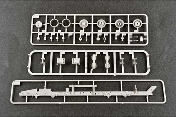 M983 HEMTT и пусковая установка M901 ЗРК MIM-104F Patriot (PAC-3) (Trumpeter 01037) 1/35