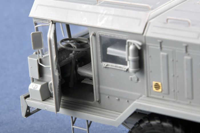 Тягач КЗКТ-7428 с полуприцепом КЗКТ-9101 (Trumpeter 01039) 1/35