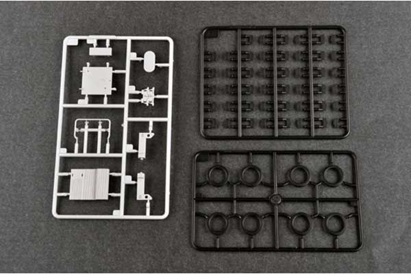 MLRS M270/A1 (TRUMPETER 01047) 1/35