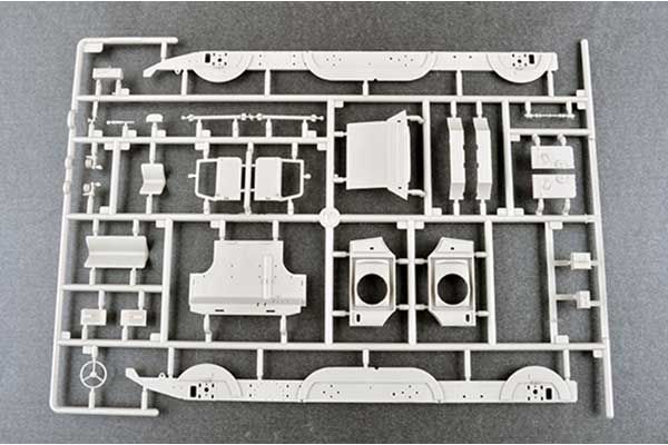 Зіл-135 (TRUMPETER 01073) 1/35