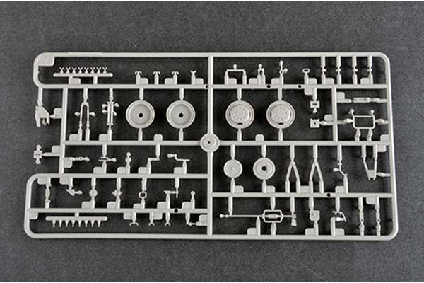 ЗиЛ-131В с ракетой 8К14 (Trumpeter 01081) 1/35