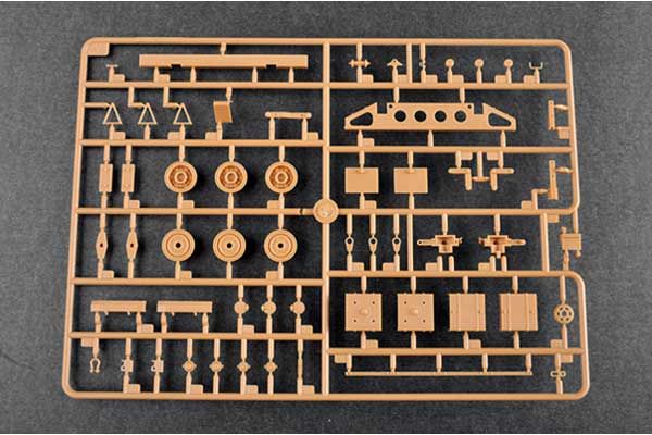 БАЗ-6403 с прицепом ЧМЗАП-9990-071 (Trumpeter 01086) 1/35