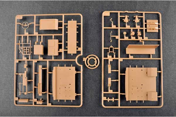 БАЗ-6403 с прицепом ЧМЗАП-9990-071 (Trumpeter 01086) 1/35