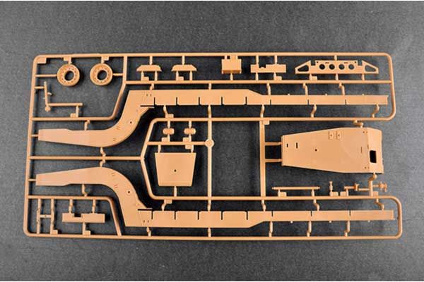 БАЗ-6403 с прицепом ЧМЗАП-9990-071 (Trumpeter 01086) 1/35