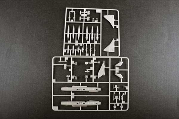 F-7MG (Trumpeter 01327) 1/144