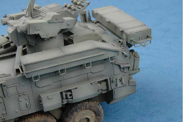 LAV III TUA (Tow-Under-Armour) (Trumpeter 01558) 1/35