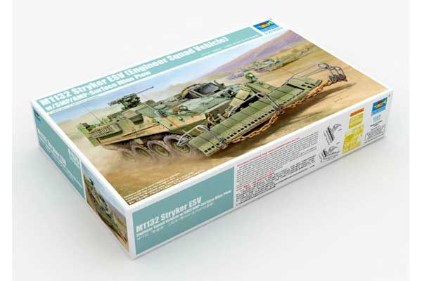 M1132 Stryker Engineer Squad Vehicle w/SMP-Surface Mine Plow/AMP  (Trumpeter 01575) 1/35