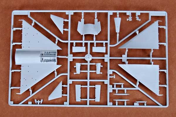 J-10 (Trumpeter 01611) 1/72