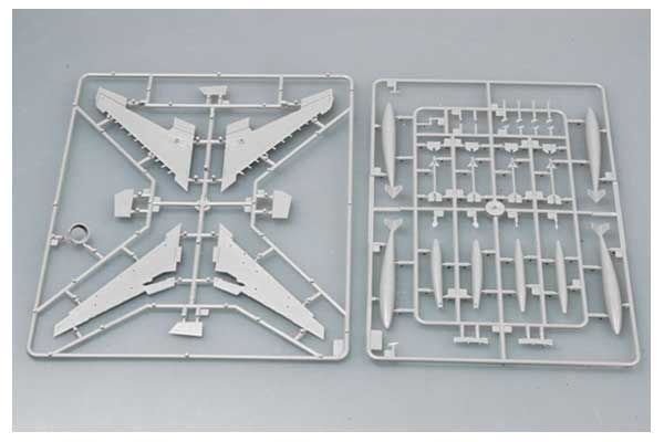 F-100C Super Sabre (Trumpeter 01648) 1/72