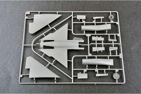 J-10B истребитель Китая (Trumpeter 01651) 1/72