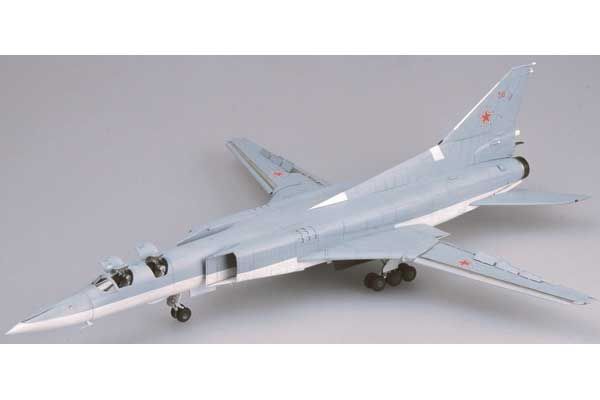 Ту-22М2 Backfire B (TRUMPETER 01655) 1/72