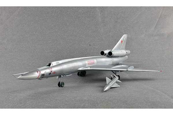 Ту-22 "Blinder" (Trumpeter 01695) 1/72