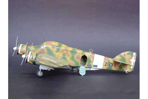 Savoia-Marchetti S.M.79-II Sparviero (Trumpeter 02817) 1/48