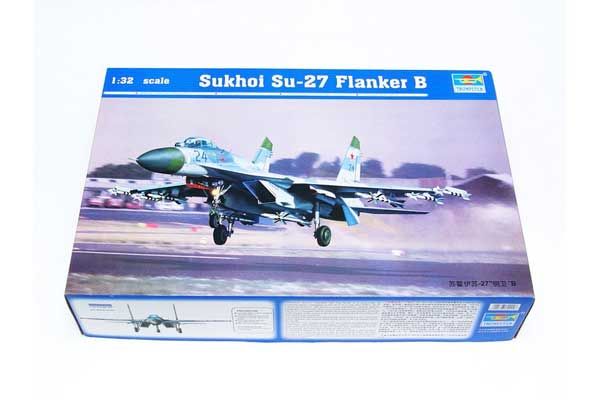 Сухой Су-27 Flanker B (Trumpeter 02224) 1/32