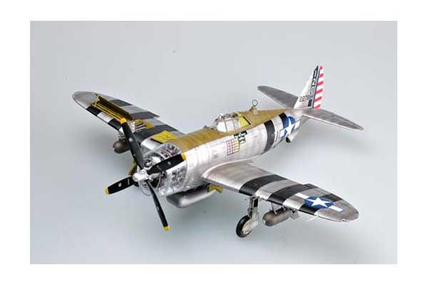 P-47D Thunderbolt "Razorback" (Trumpeter 02262) 1/32