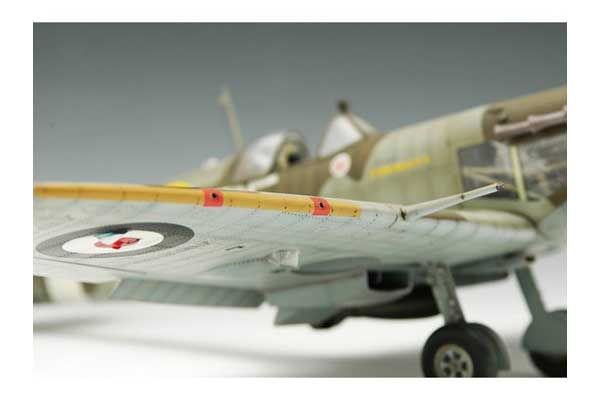 Supermarine Spitfire MK.Vb (Trumpeter 02403) 1/24