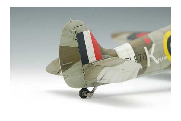 Supermarine Spitfire MK.Vb (Trumpeter 02403) 1/24