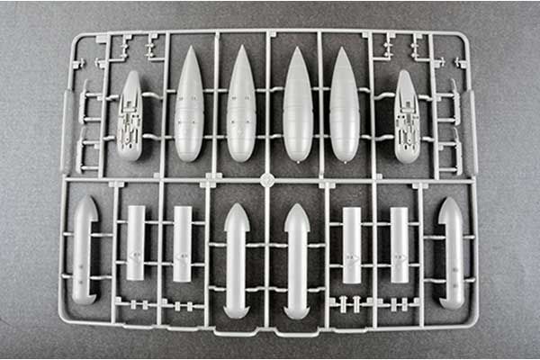 Junkers Ju-87B-2/U4 Stuka (Trumpeter 02422) 1/24