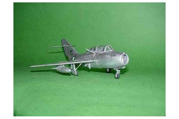 Микоян-Гуревич МиГ-15 УТИ Midget (Trumpeter 02805) 1/48